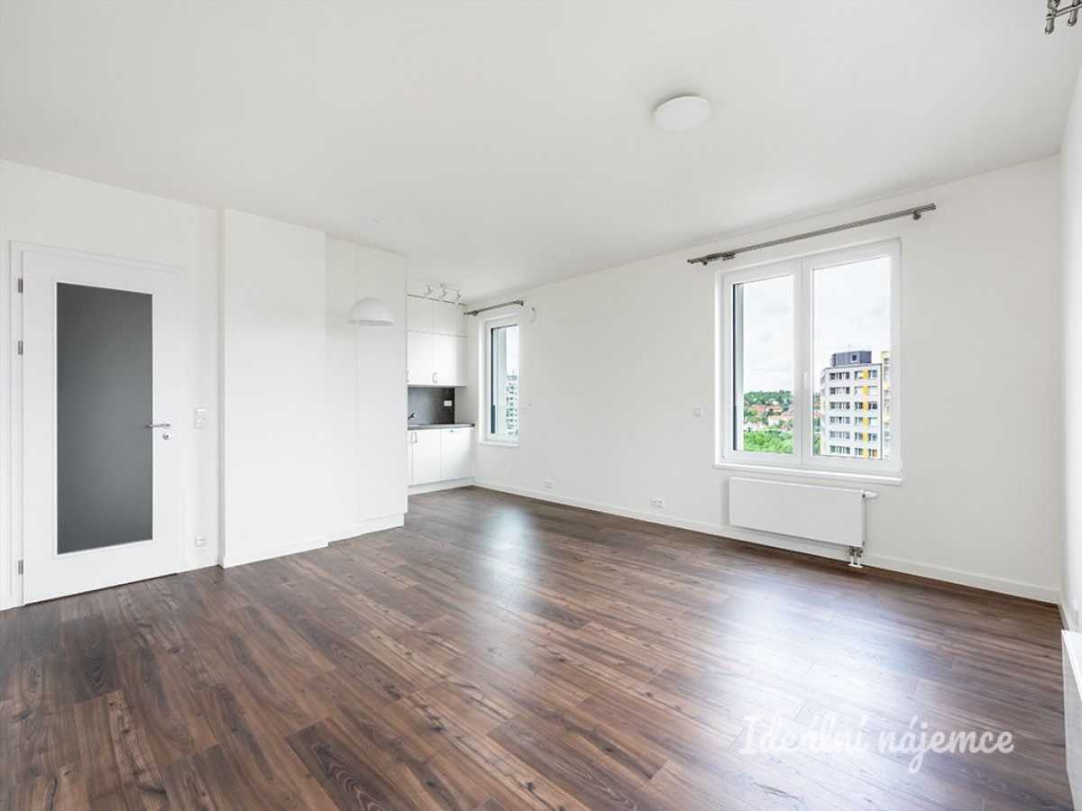 Pronájem byt 2+kk - Mukařovského, Praha, 66 m²