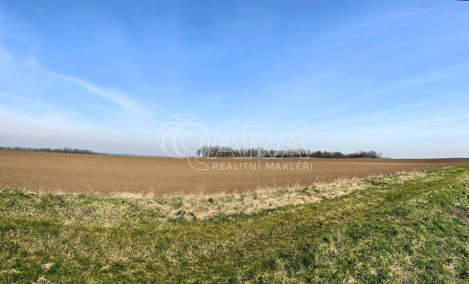 Prodej zemědělský pozemek - Praha, 9 593 m²