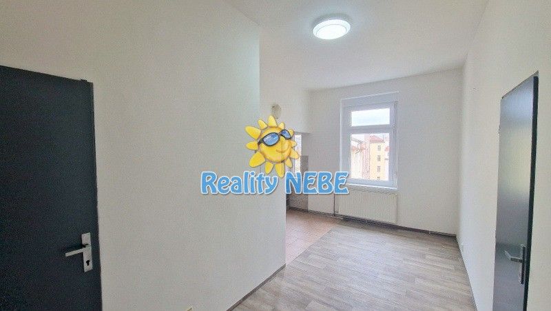 Pronájem byt 2+kk - Dejvická, Praha, 50 m²