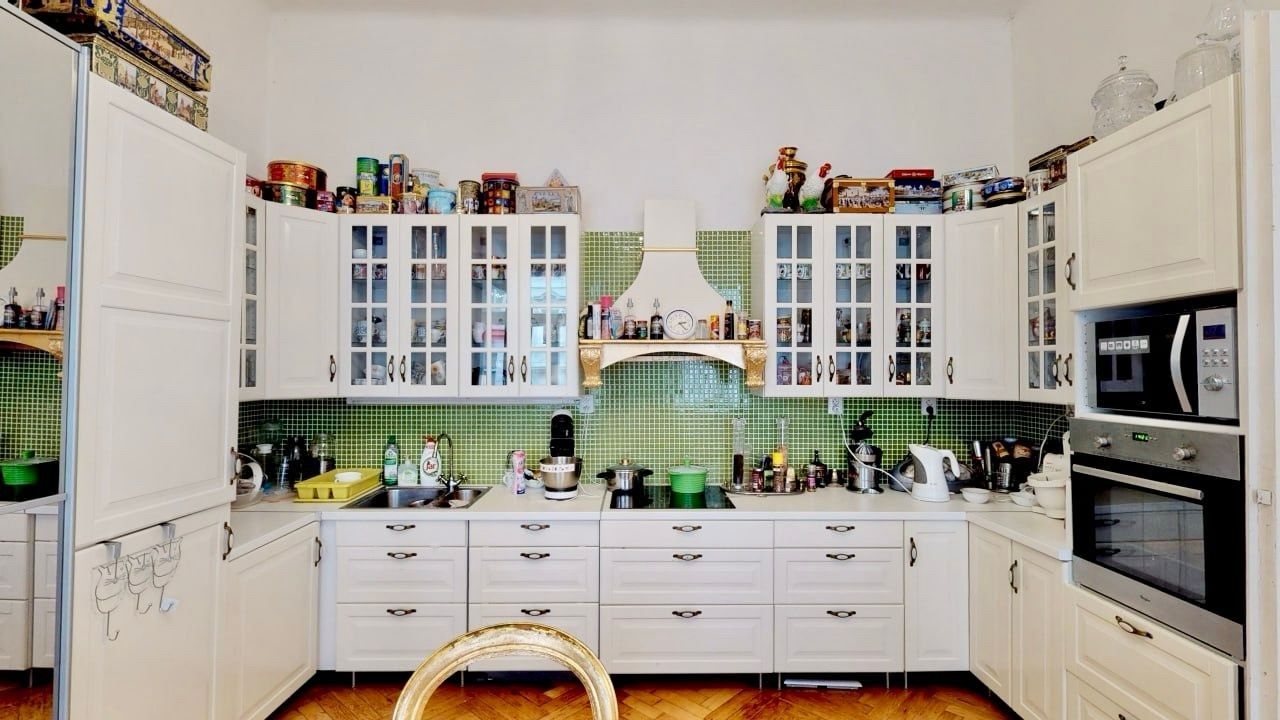 4+kk, Ovenecká, Praha, 120 m²