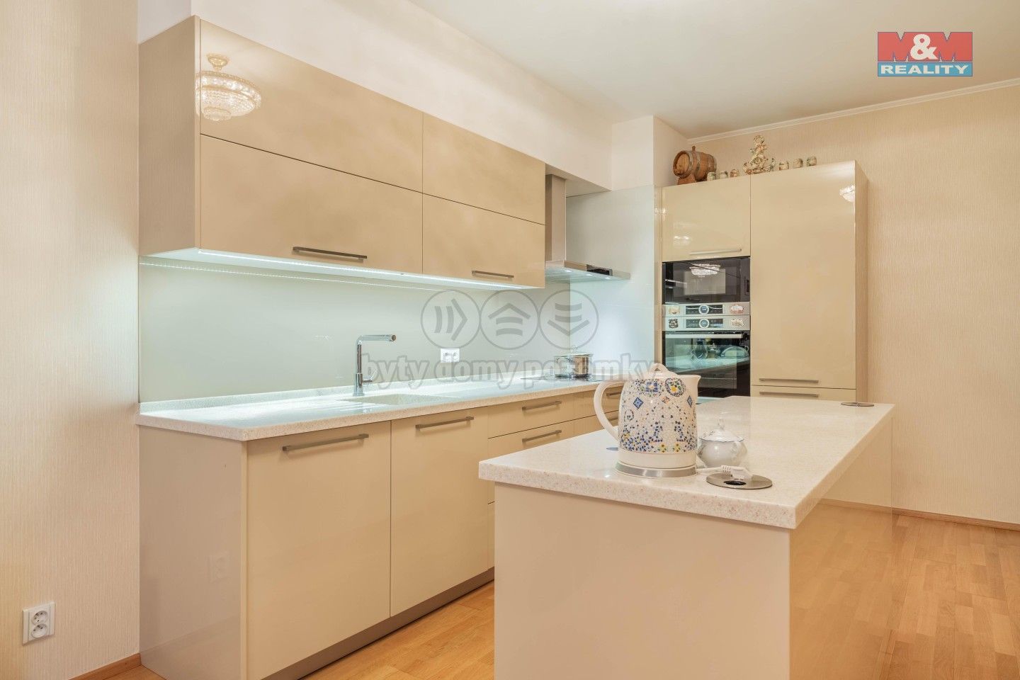 Prodej byt 3+kk - Bělohorská, Praha, 95 m²