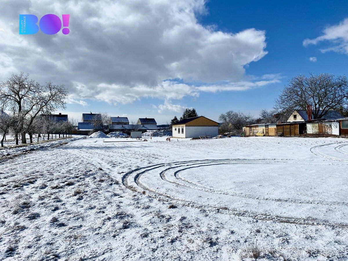 Prodej pozemek pro bydlení - Nové Syrovice, 675 41, 881 m²