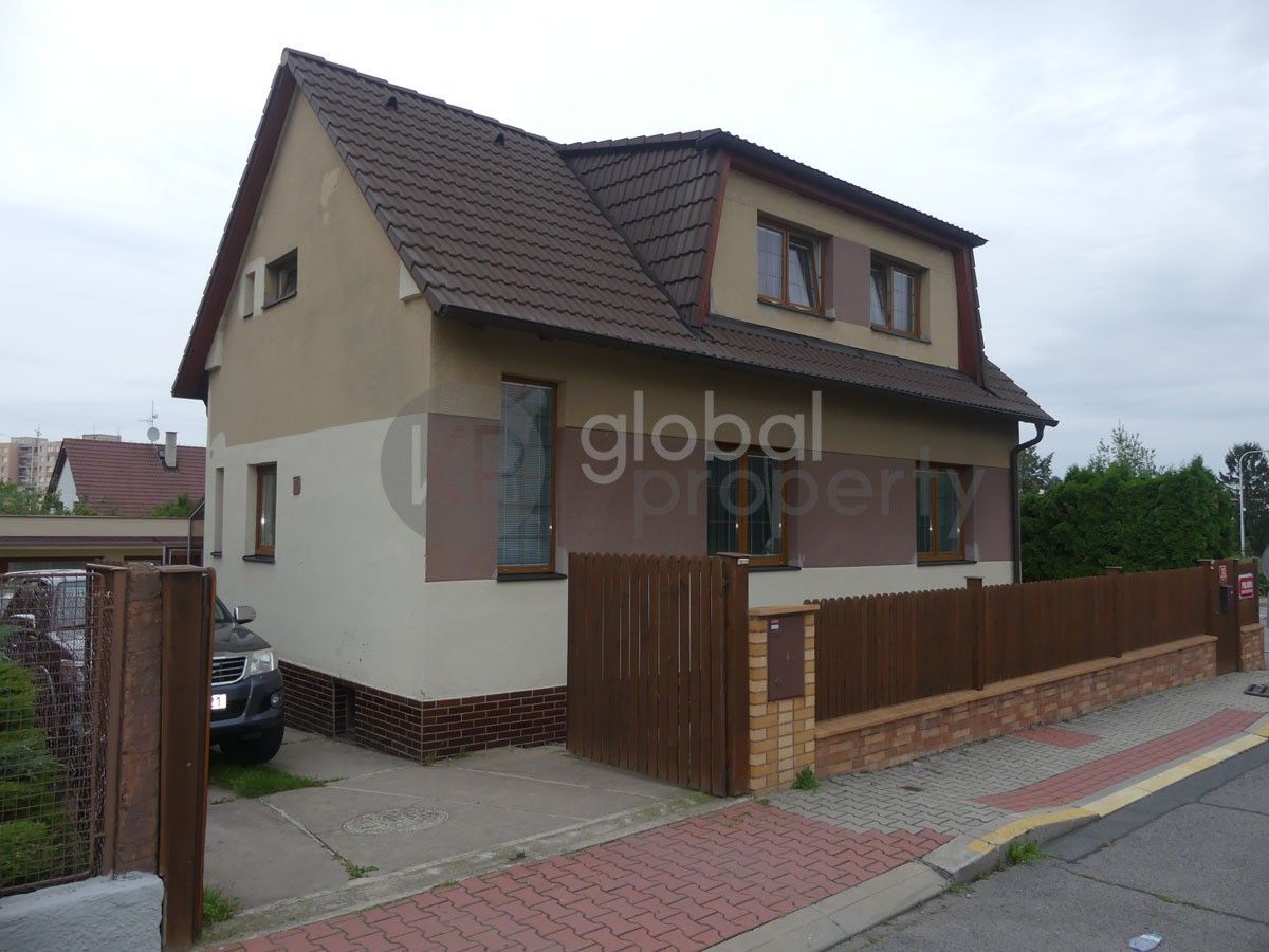 Rodinné domy, Pod Vartou, Praha, 181 m²