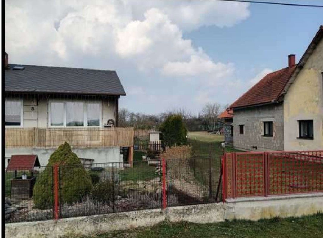 Prodej dům - Rožďalovice, 289 34