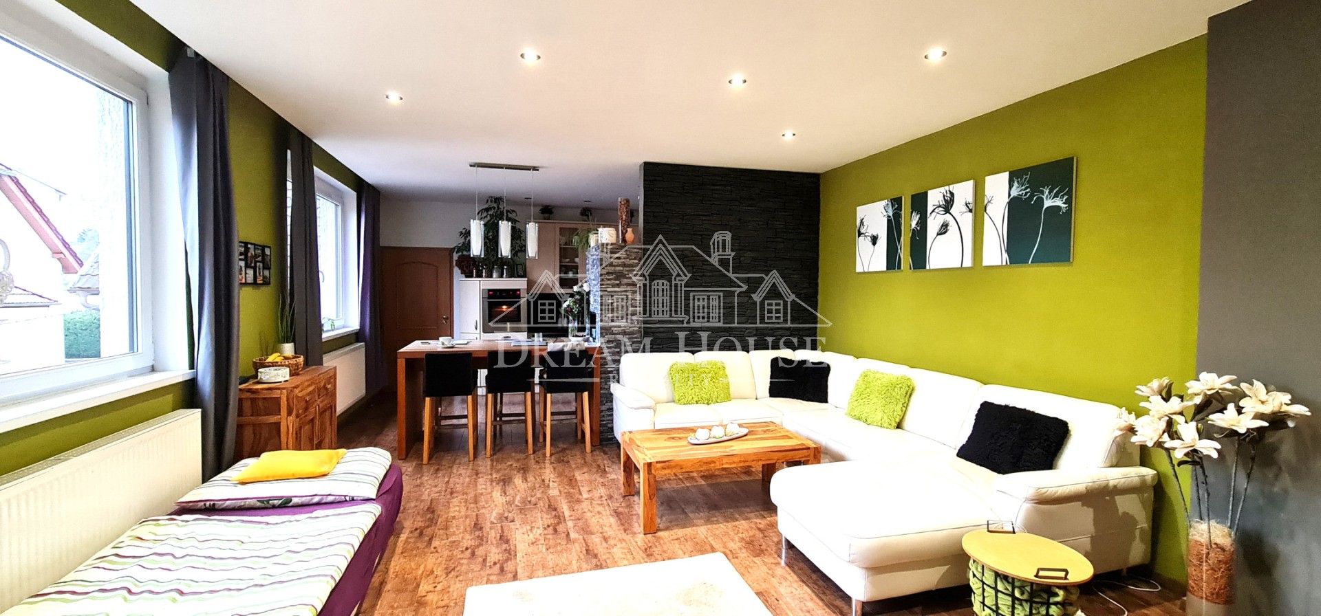 2+kk, Politických vězňů, Říčany, 90 m²