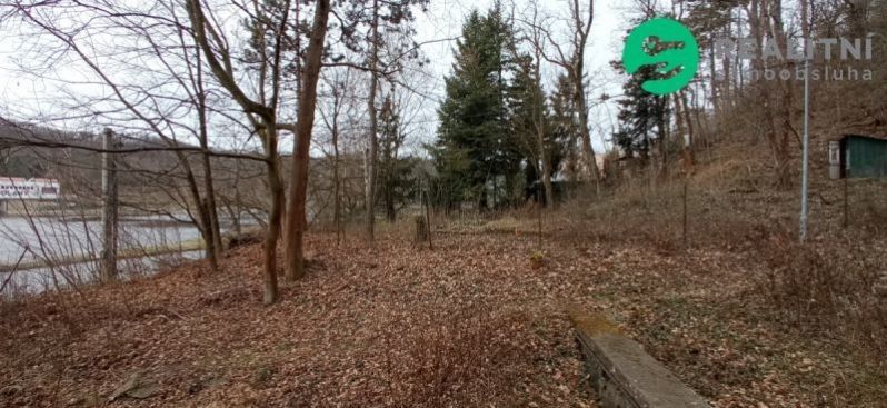 Prodej pozemek pro bydlení - Zlončice, 696 m²