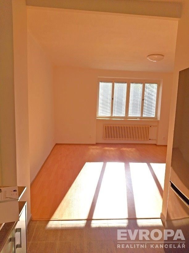 1+kk, Čajkovského, Praha, 41 m²