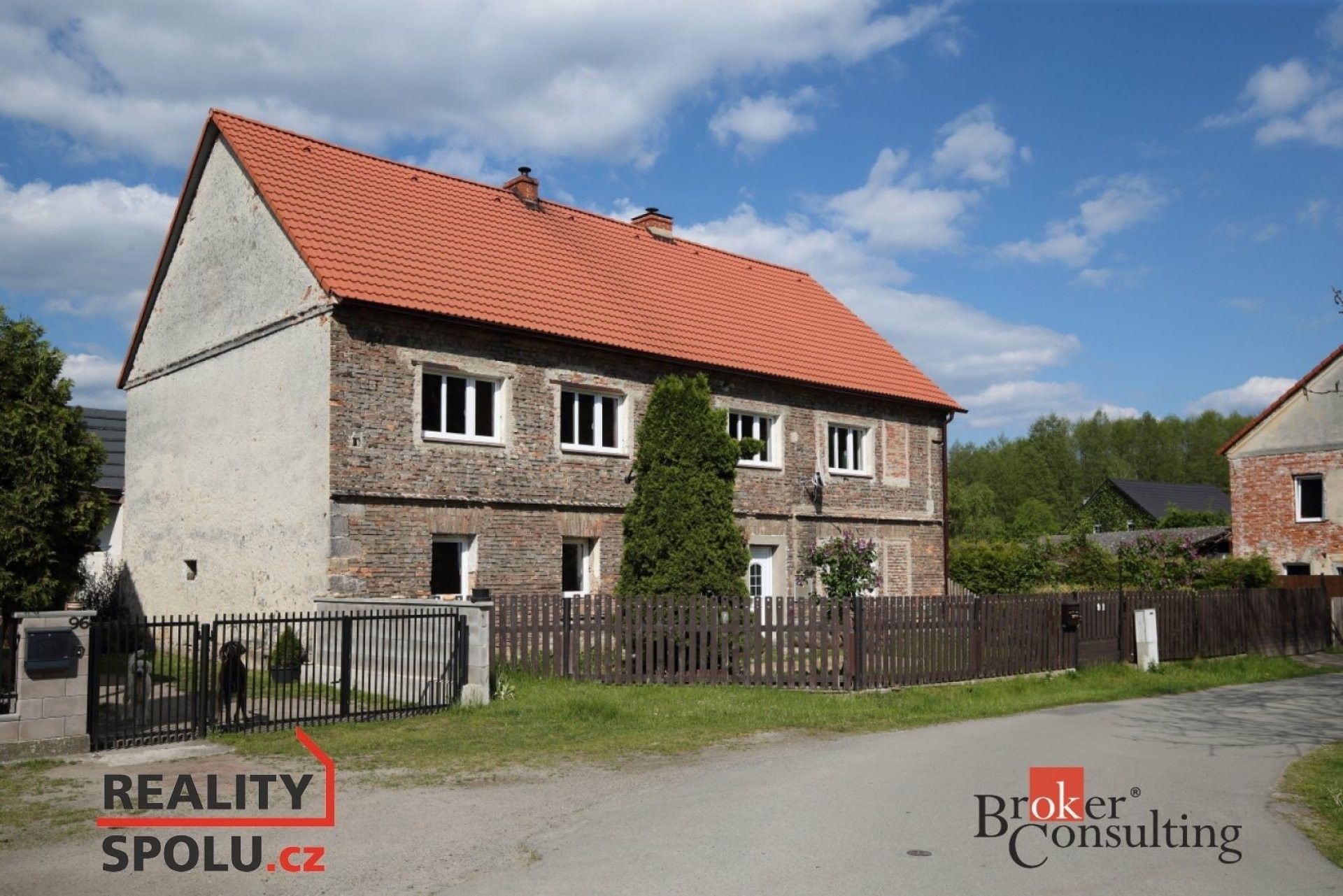 Rodinné domy, Jestřebí, 230 m²