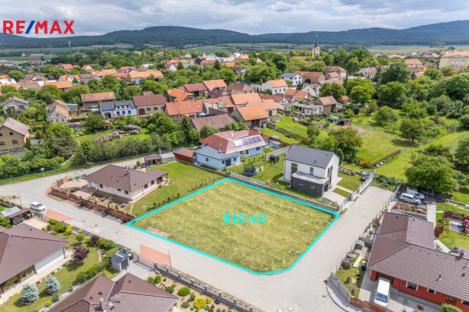 Pozemky pro bydlení, Hostomice, 810 m²