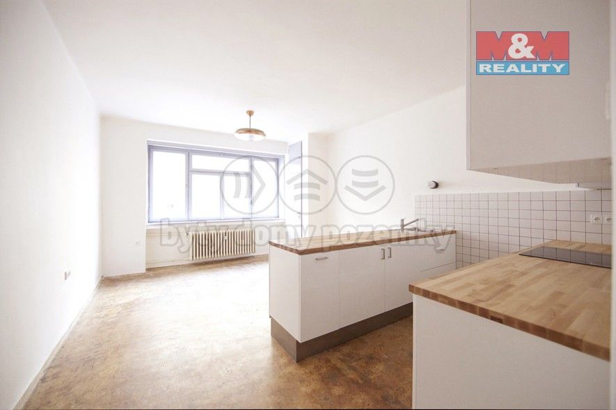 2+kk, Heřmanova, Praha, 67 m²