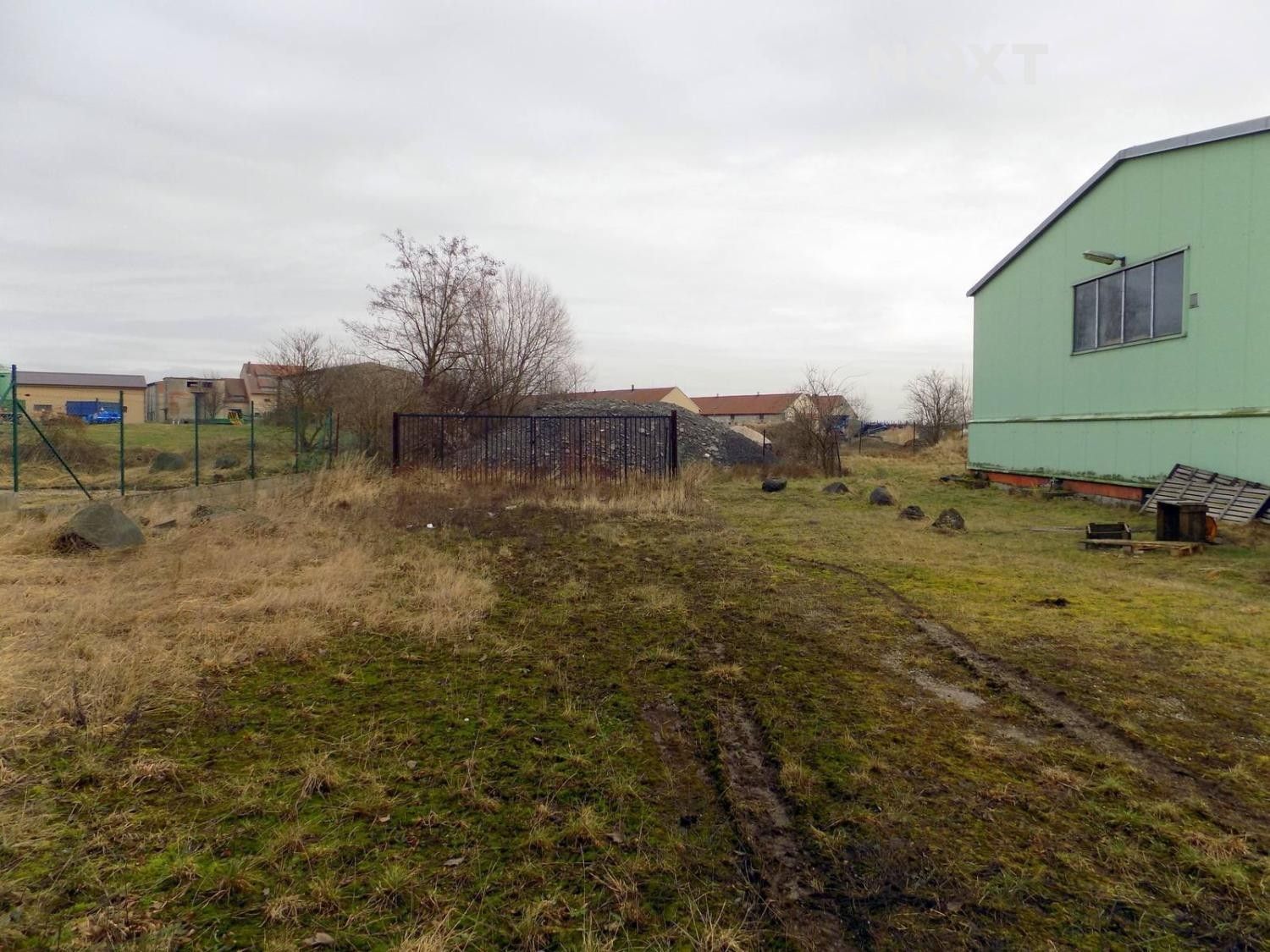 Komerční pozemky, Střednice, Vysoká, 8 700 m²