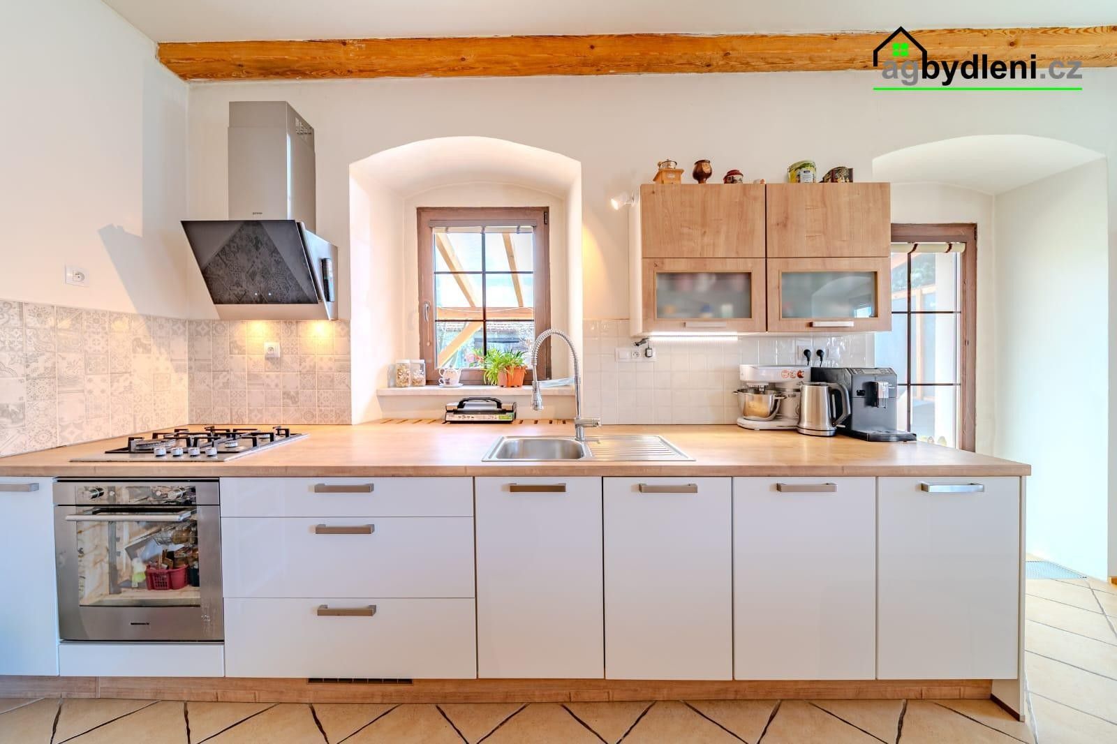 Prodej rodinný dům - Pláň, Ostrov u Bezdružic, 240 m²