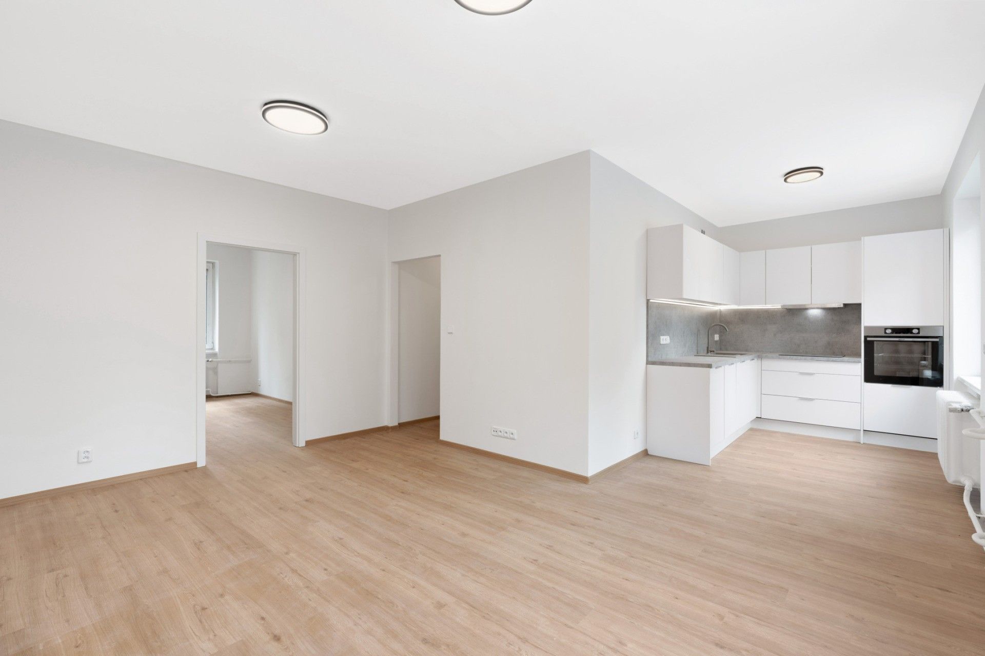 2+kk, Kafkova, Praha, 50 m²