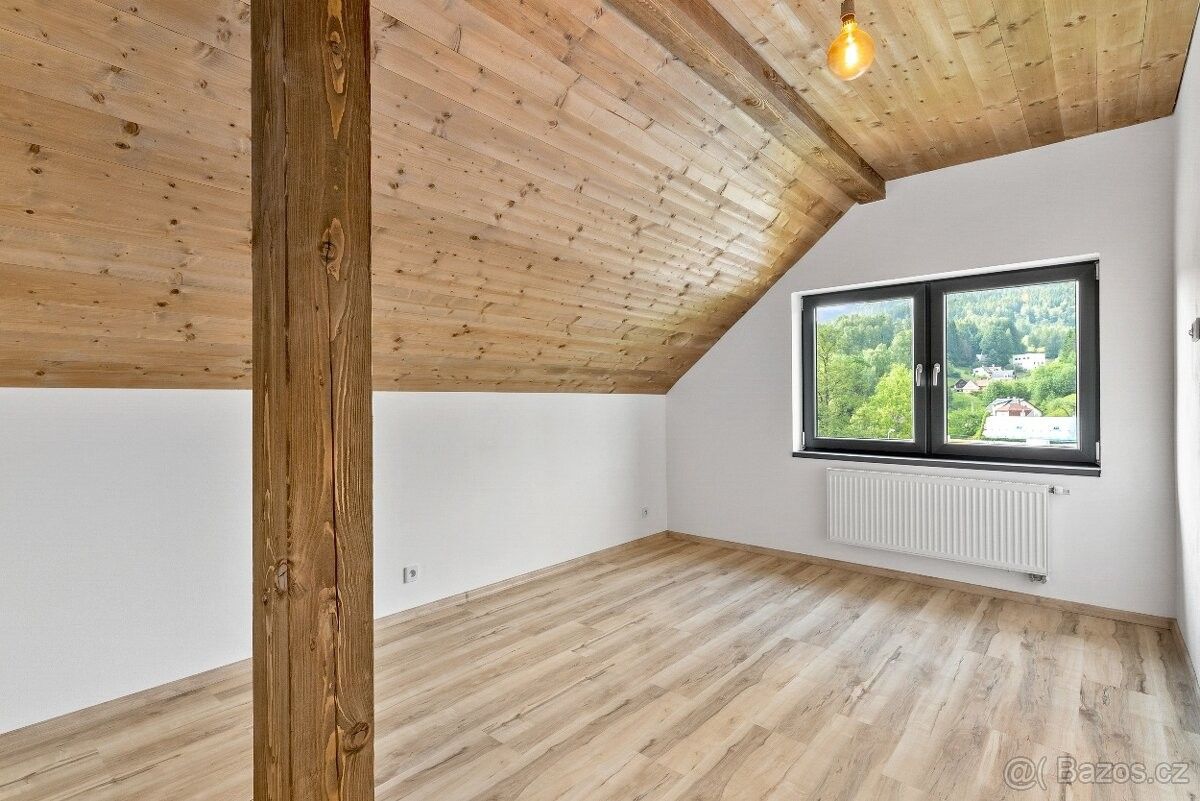 Prodej dům - Smržovka, 468 51, 167 m²