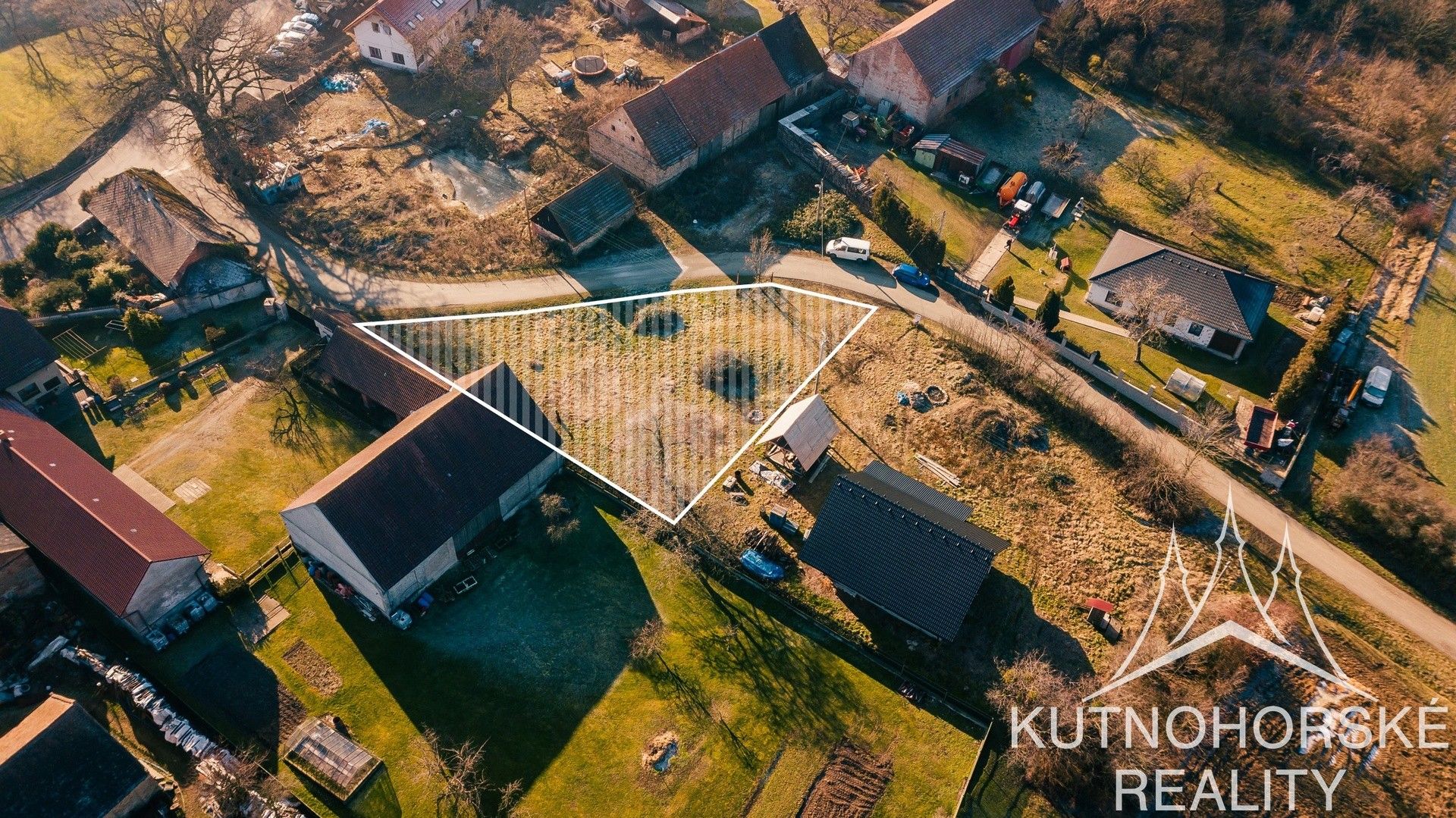 Pozemky pro bydlení, Bahno, Černíny, 823 m²
