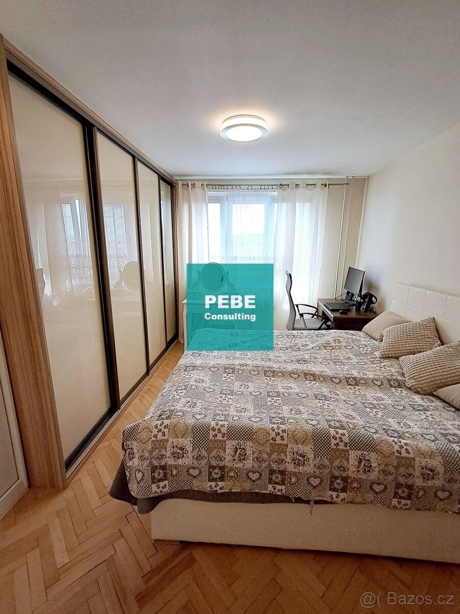 2+1, Praha, 106 00, 53 m²