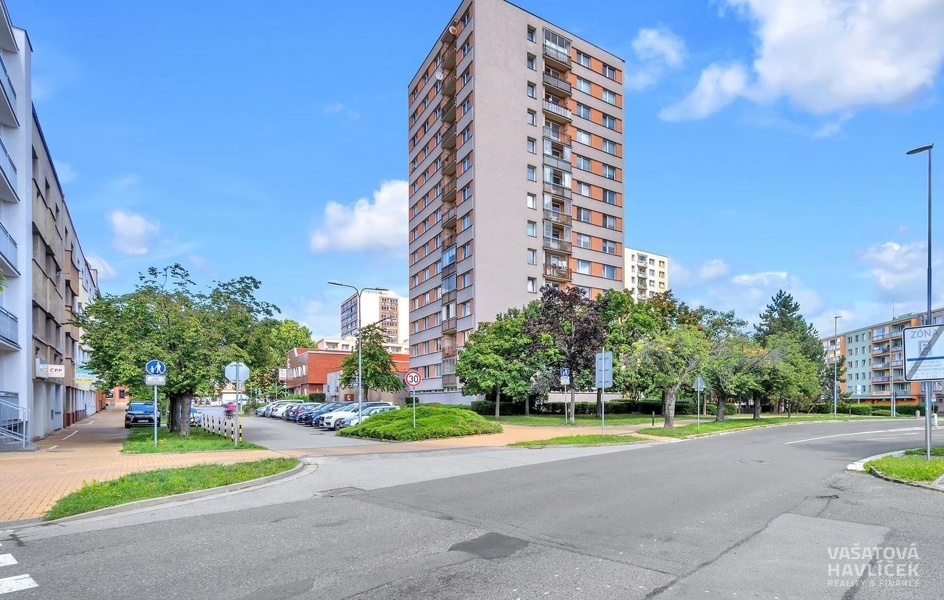 3+1, Karla Iv., Pardubice, 75 m²