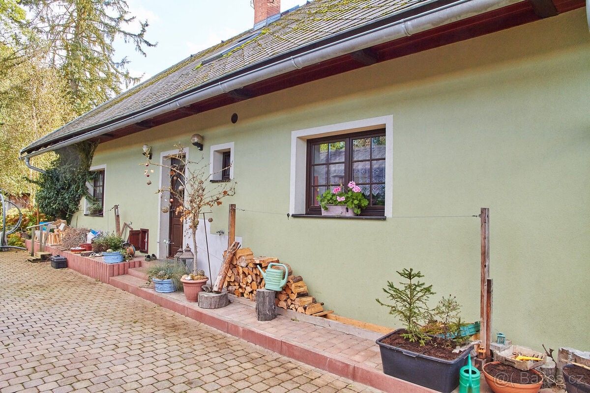 Prodej dům - Dolní Bousov, 294 04, 267 m²