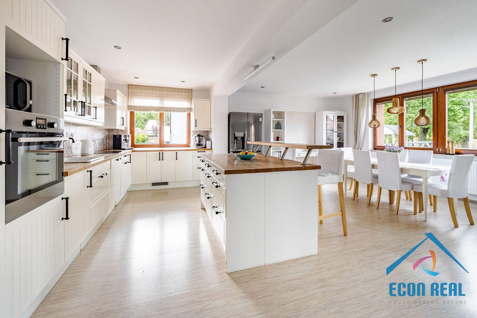 Ostatní, Ke Kapličce, Chrášťany, 250 m²