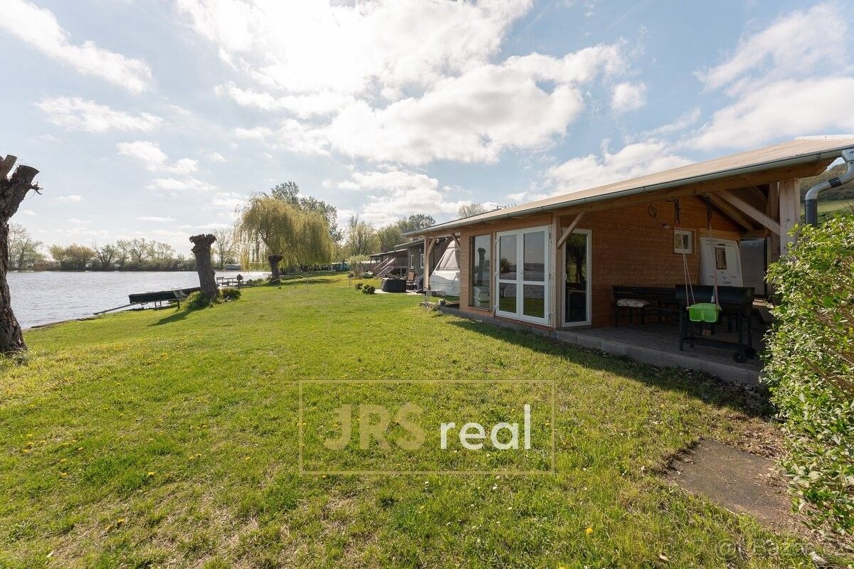 Zahrady, Dolní Věstonice, 691 29, 2 449 m²