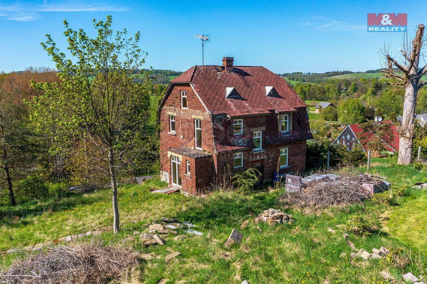 Rodinné domy, Staré Křečany, 140 m²