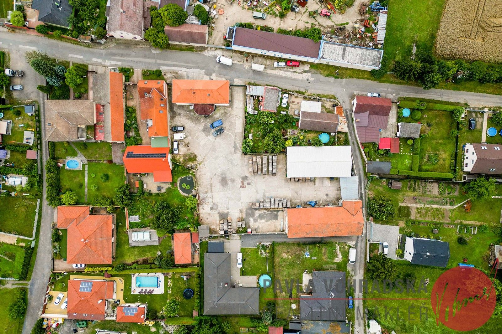 Komerční pozemky, Sluhy, 2 450 m²
