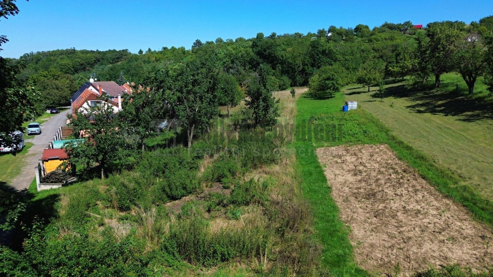 Prodej pozemek pro bydlení - Nížkovice, 2 139 m²