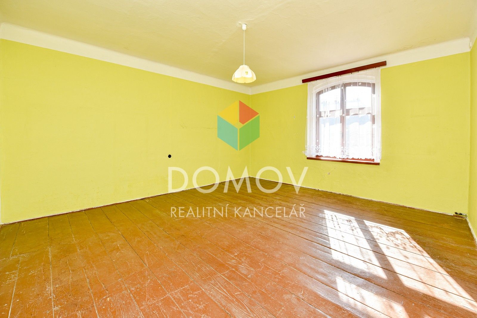 1+1, Pod Nádražím, Nižbor, 52 m²