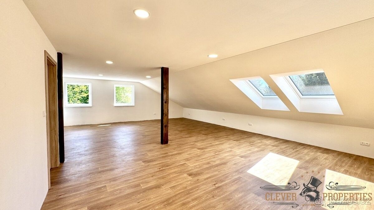 Pronájem byt 3+1 - Chrudim, 537 01, 130 m²