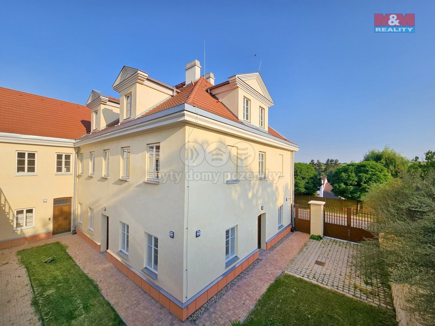 Pronájem byt 1+kk - Studeněves, 37 m²