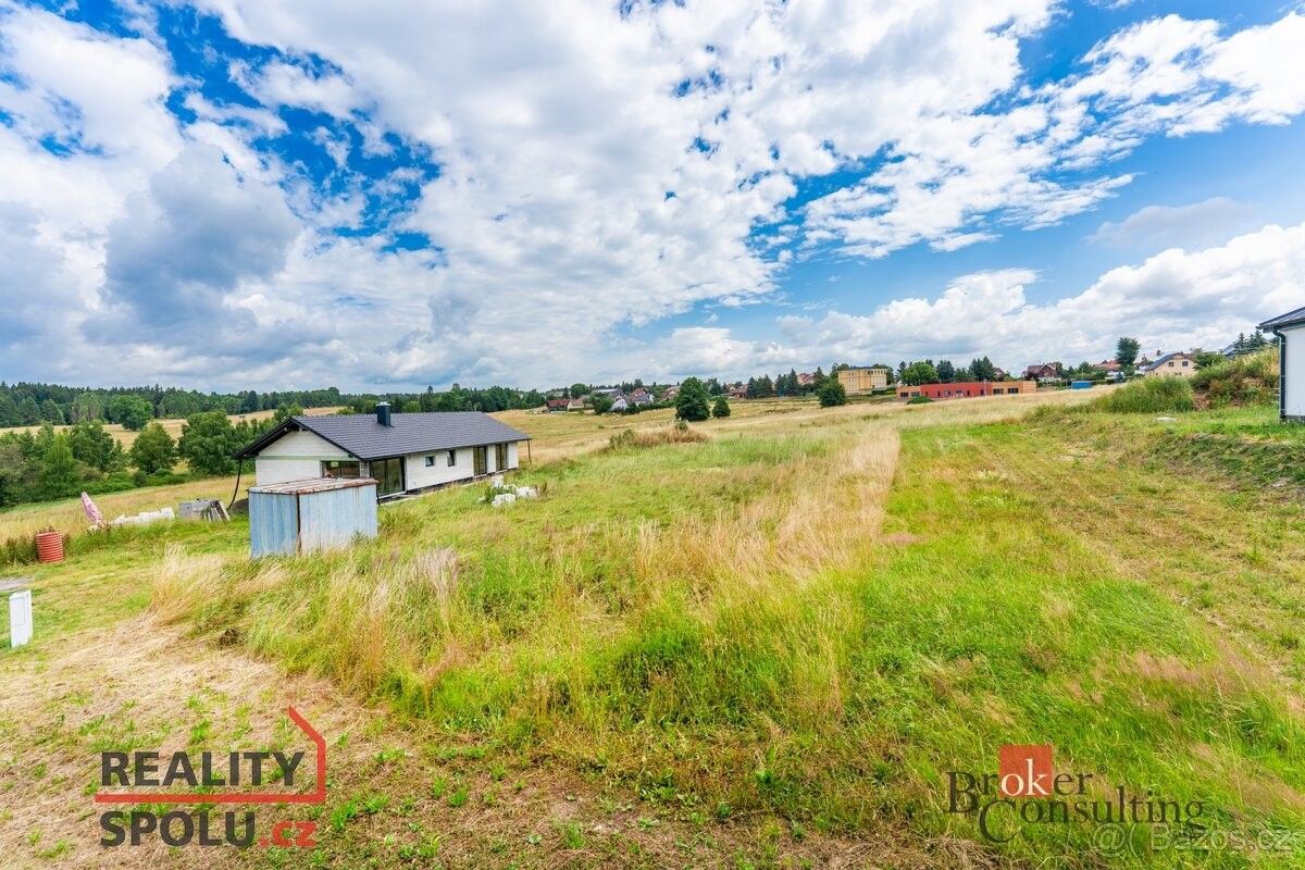 Prodej pozemek pro bydlení - Karlovy Vary, 360 01, 1 035 m²