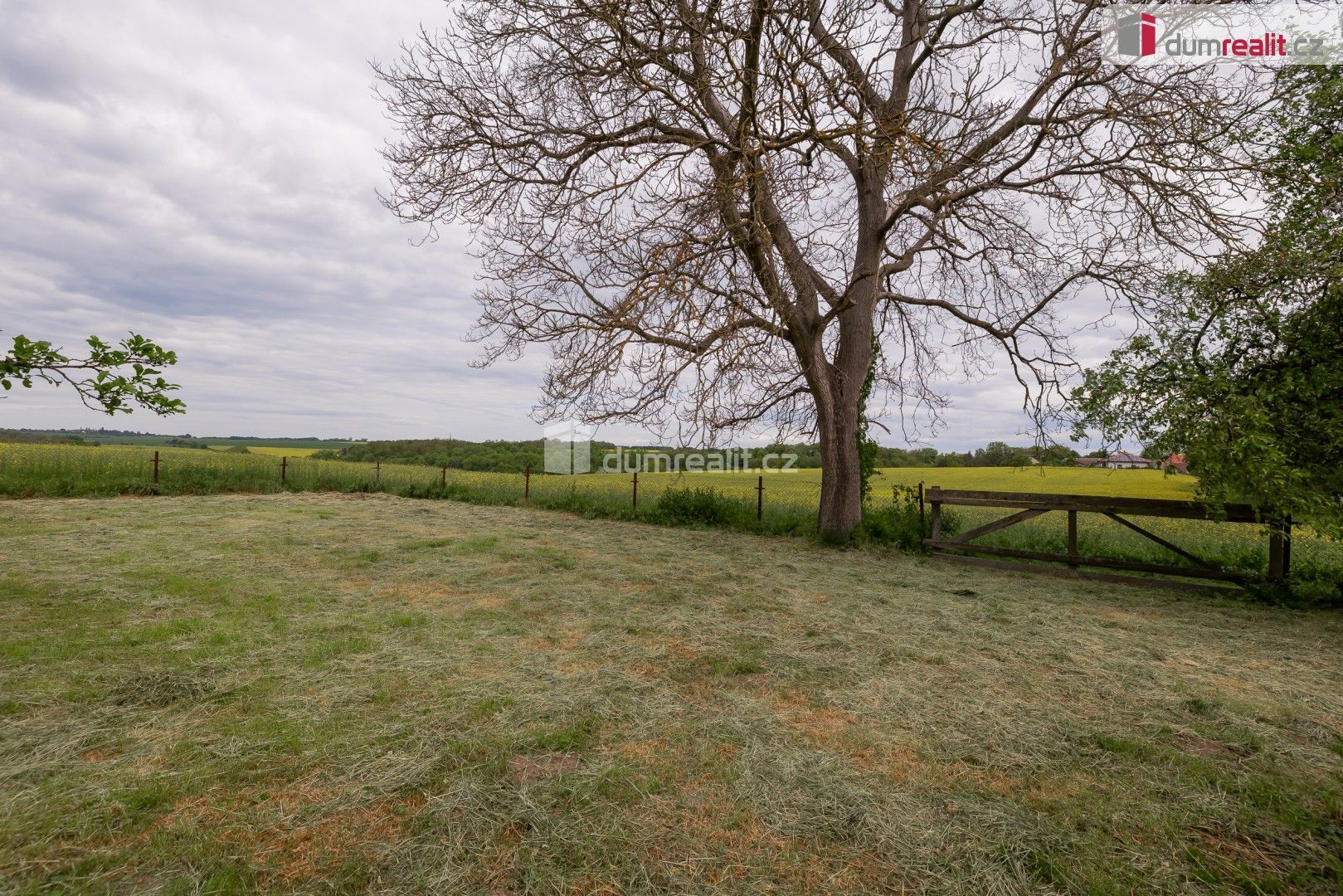 Prodej zahrada - Živonín, Řepín, 1 647 m²