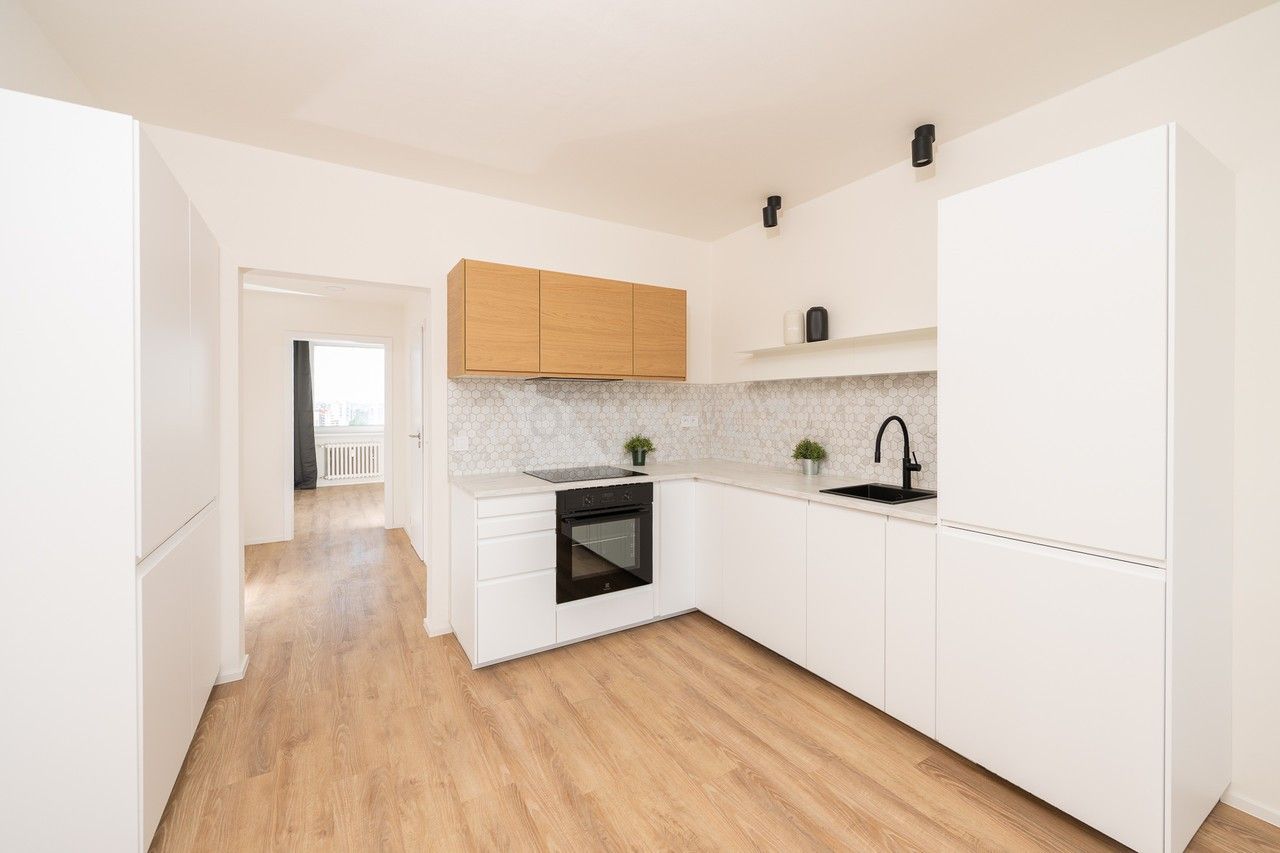 3+1, Vajdova, Praha, 66 m²