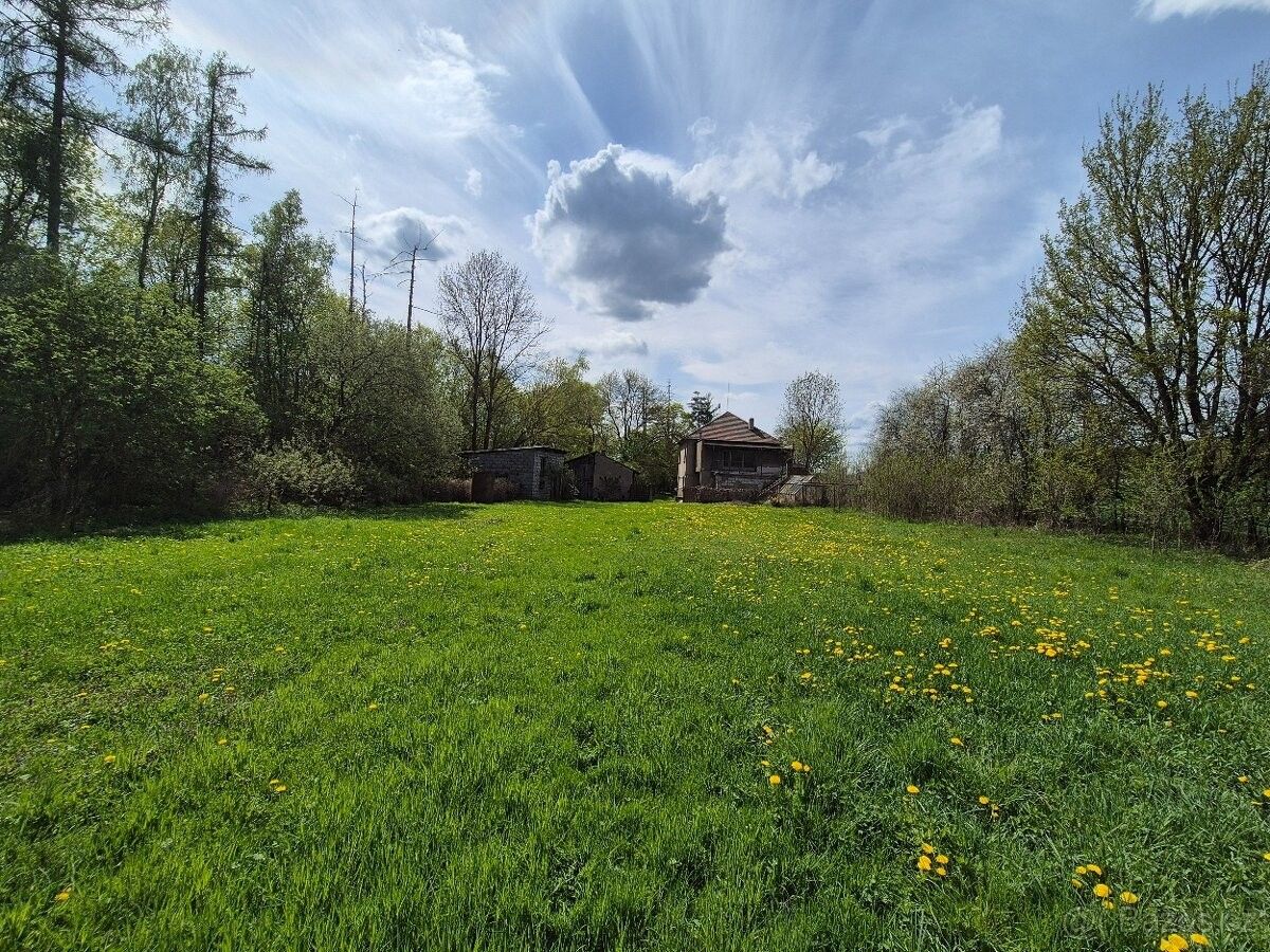 Prodej pozemek - Nučice, 252 16, 7 835 m²