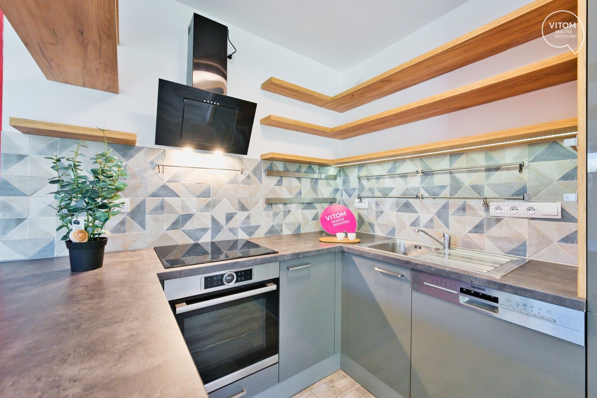 Pronájem byt 2+kk - Martina Ševčíka, Brno, 58 m²