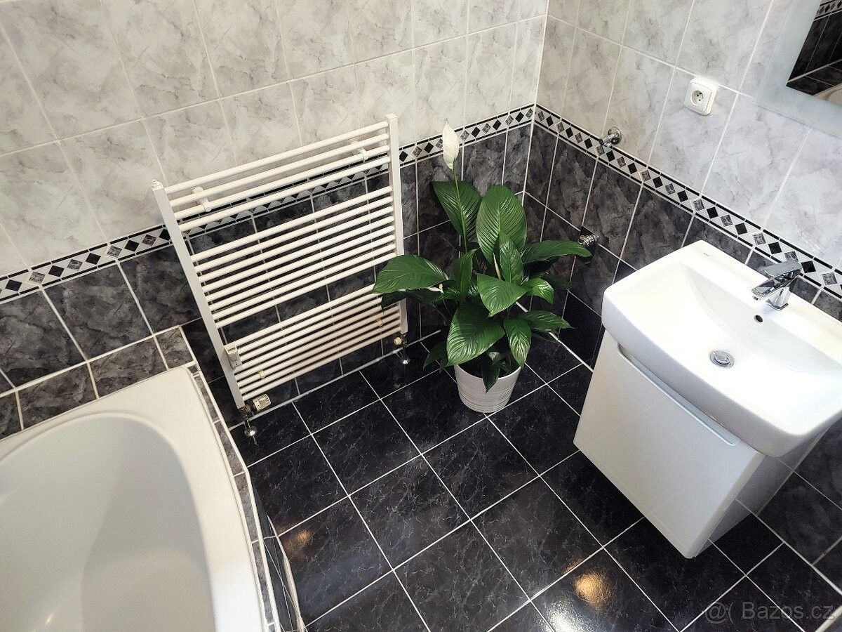 Prodej byt 1+kk - Praha, 181 00, 33 m²