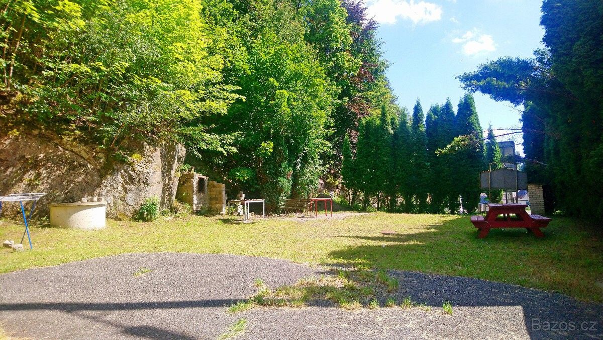 Prodej dům - Janov nad Nisou, 468 11, 400 m²