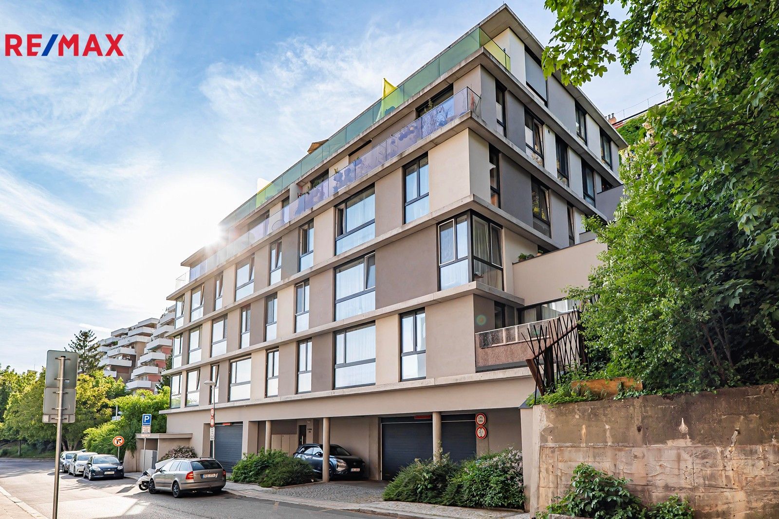 2+kk, Ve Střešovičkách, Praha, 50 m²