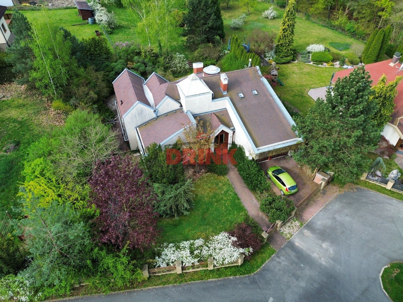 Ostatní, Borová, Bradlec, 265 m²