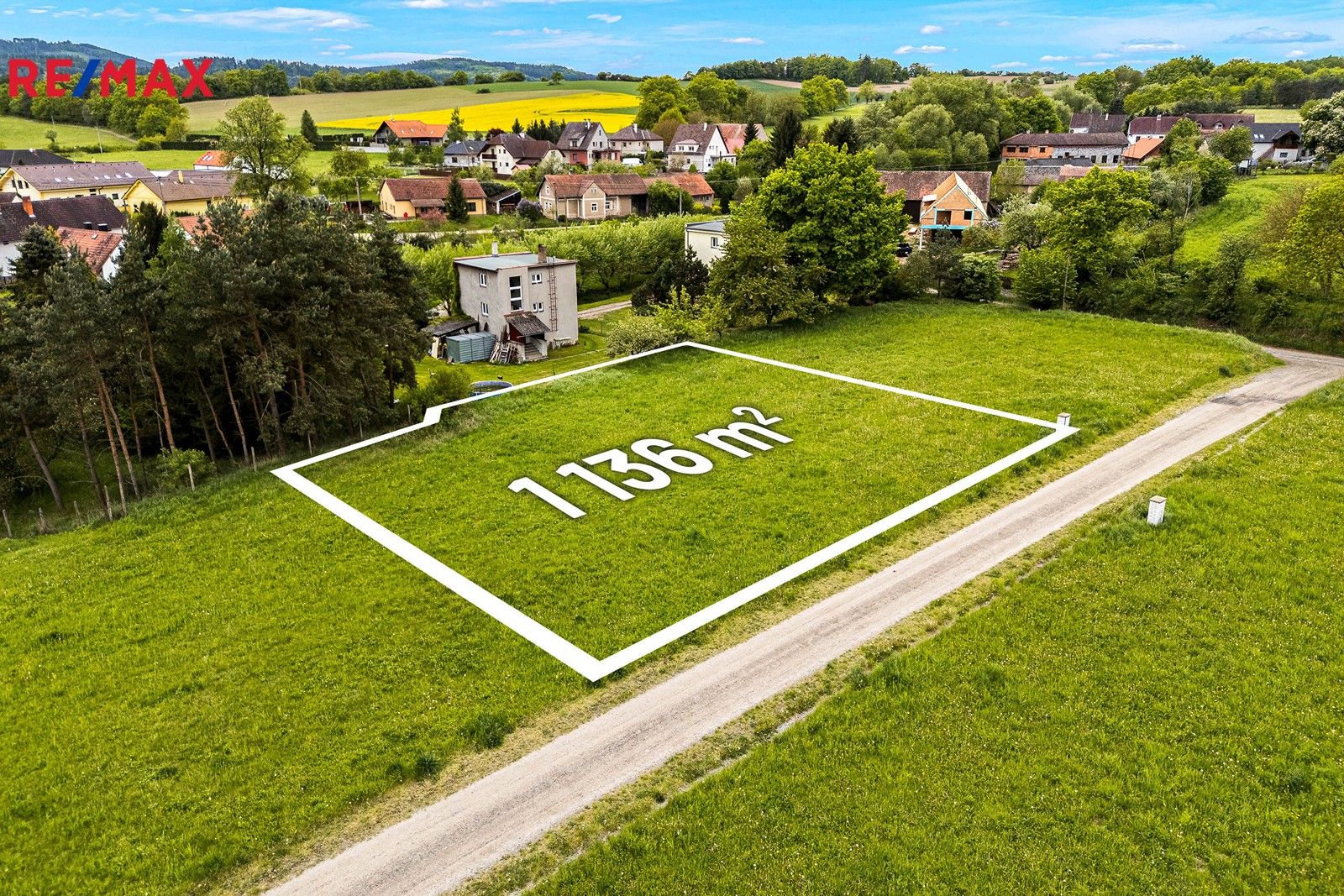 Pozemky pro bydlení, Týnec nad Sázavou, 1 136 m²