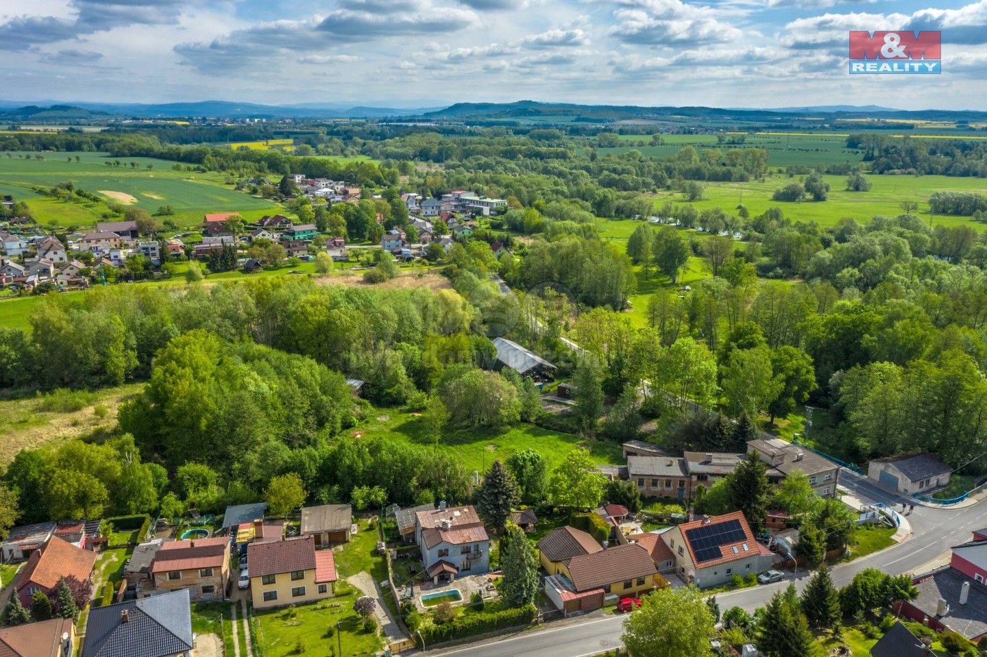 Rodinné domy, Nová Ves u Bakova, 720 m²