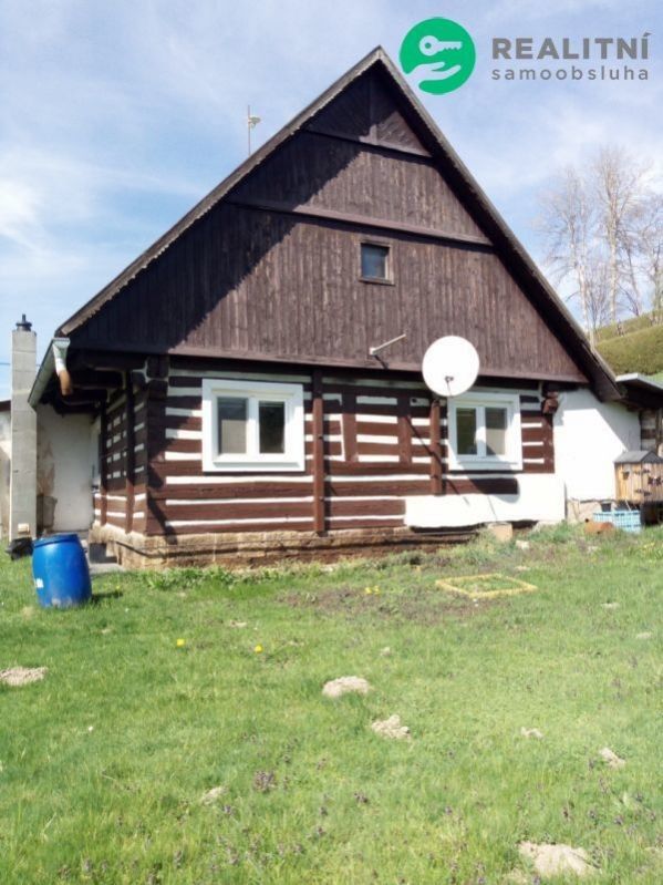 Rodinné domy, Dolní Brusnice, 581 m²
