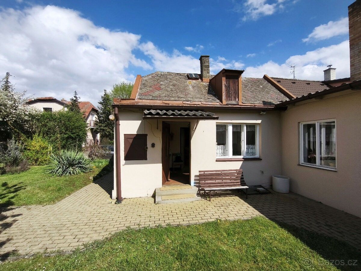 Prodej dům - Praha, 149 00, 108 m²