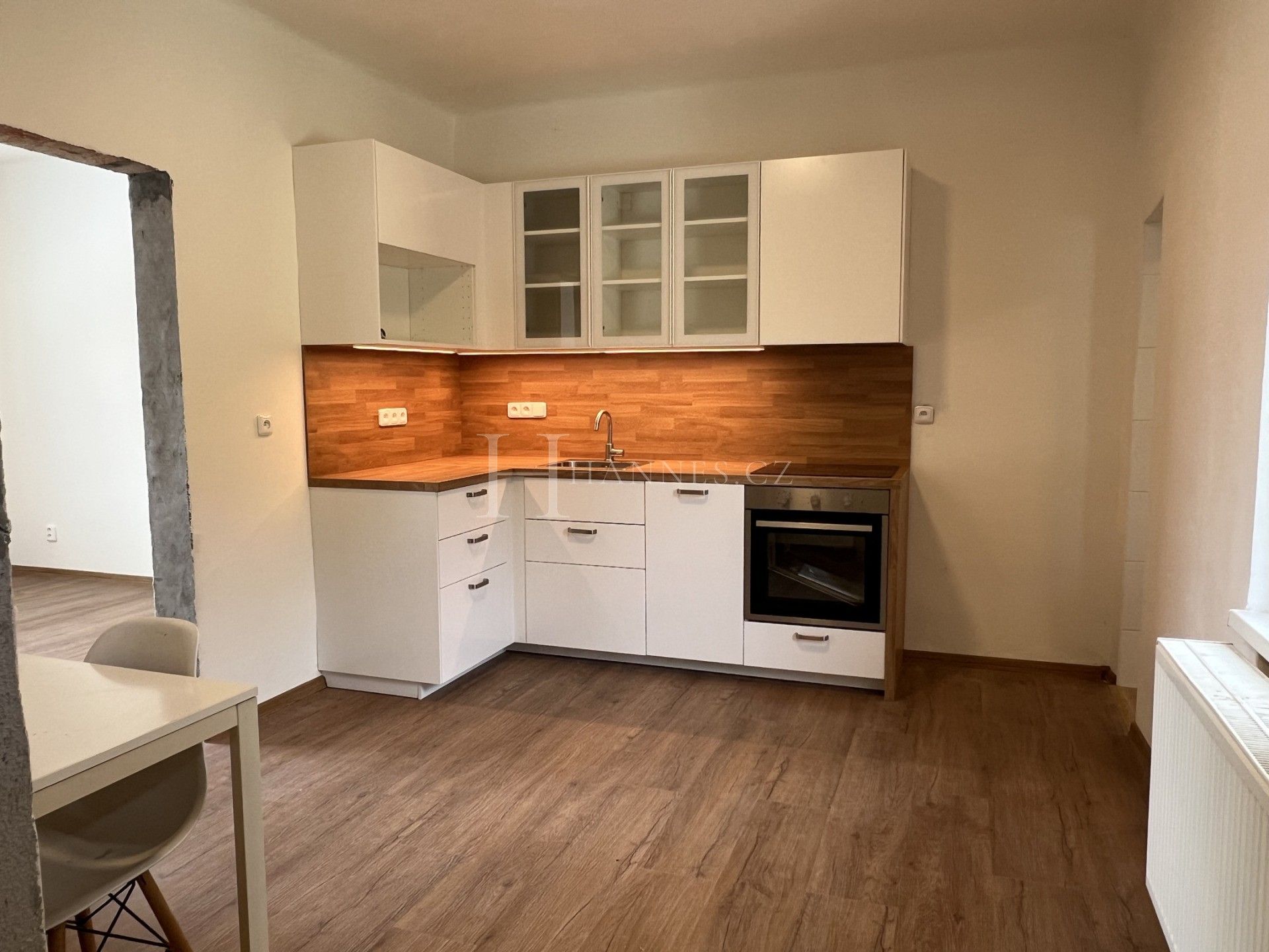 Pronájem byt 2+1 - Karlovarská třída, Kamenné Žehrovice, 55 m²