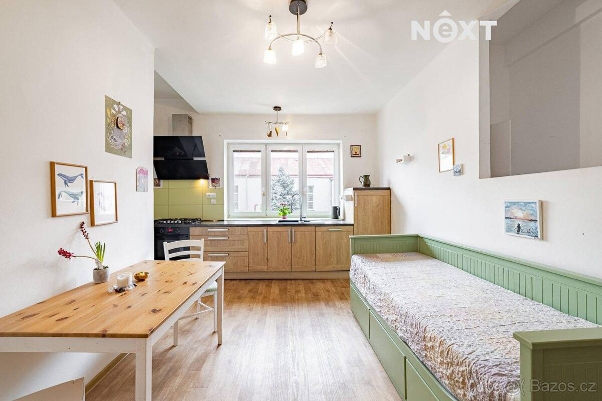 3+kk, Čelákovice, 250 88, 73 m²