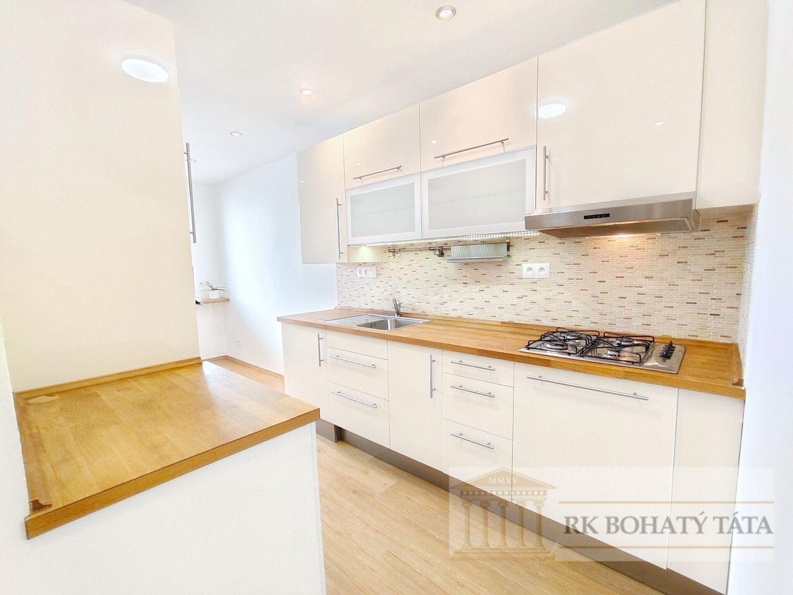 3+1, Na Volánové, Praha, 78 m²