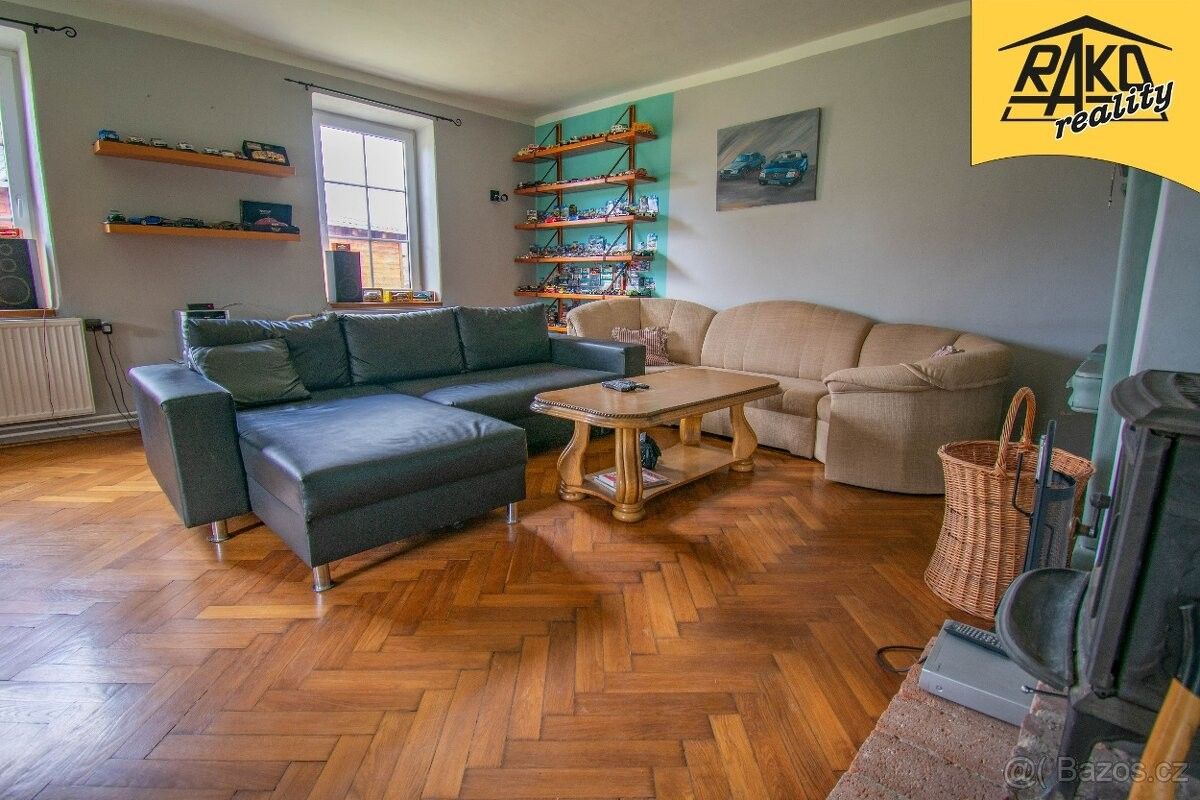 Prodej dům - Trutnov, 541 01, 944 m²