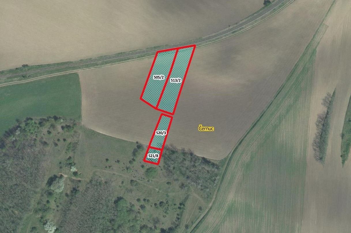 Zemědělské pozemky, Černuc, 4 292 m²