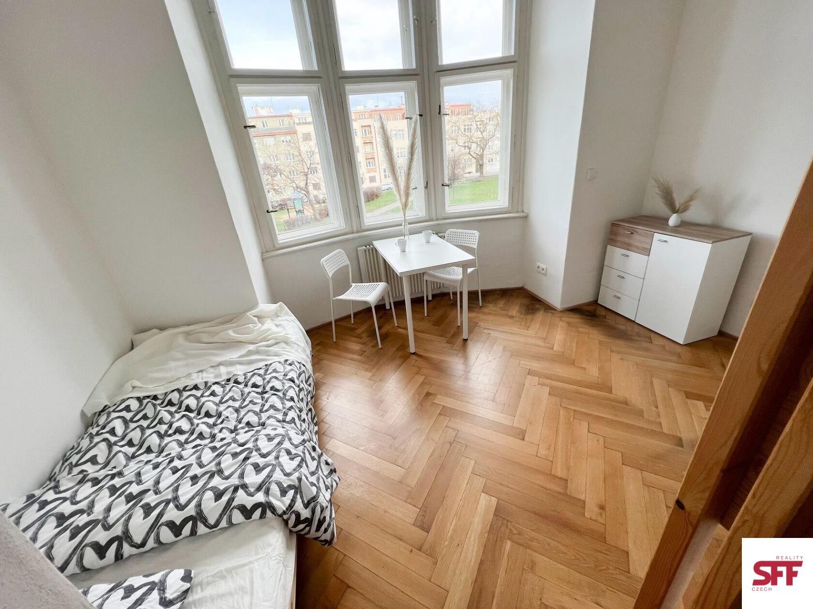 Pronájem byt 1+kk - Za Pohořelcem, Praha, 26 m²