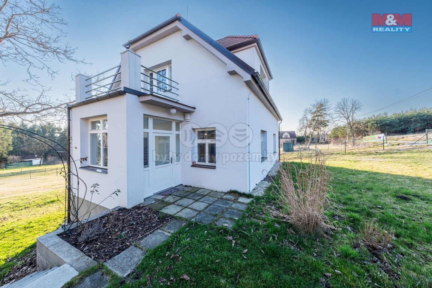 Prodej rodinný dům - Bukovany, 250 m²